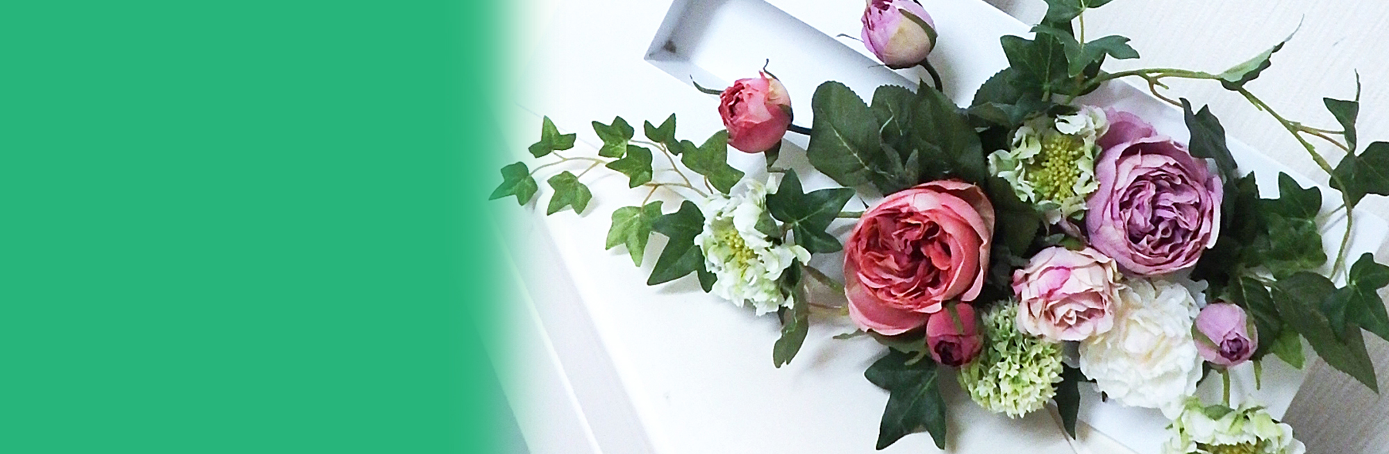 アーティフィシャルフラワー　ロングホワイトフレーム